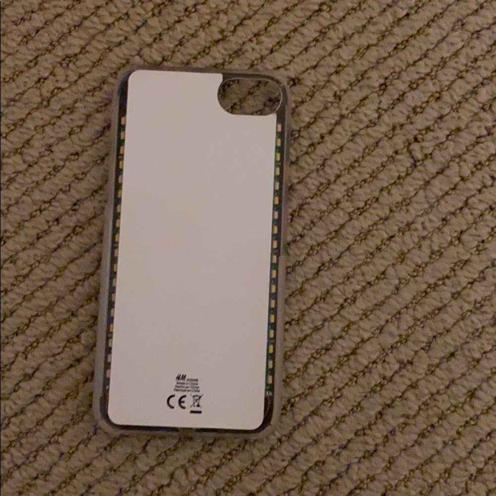 Cheetah print iPhone 7 case - Picture 2 of 5